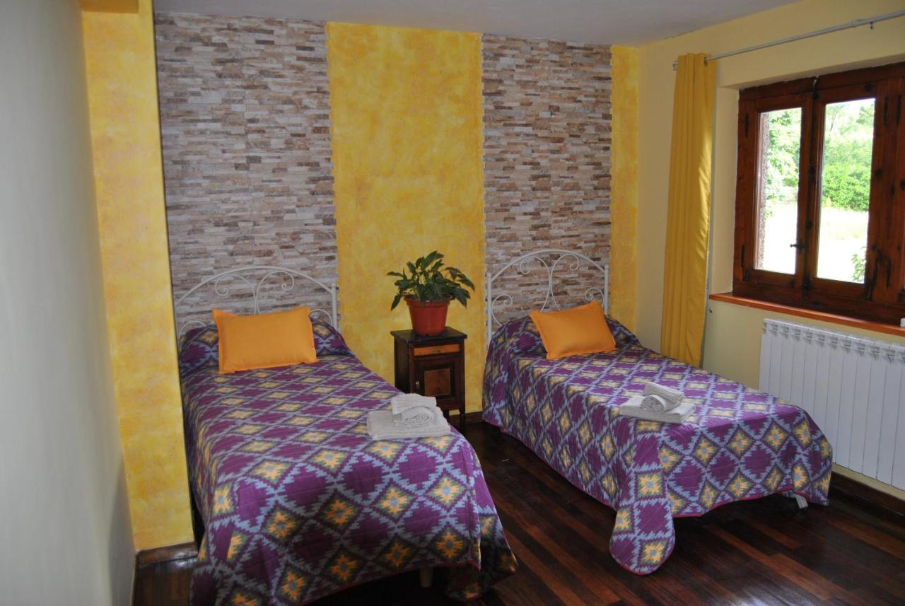 Finca Arroyo Del Valle San Andres del Rabanedo Luaran gambar